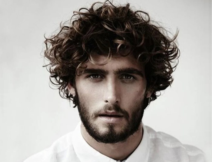 Hairstyles for guys short curly hair