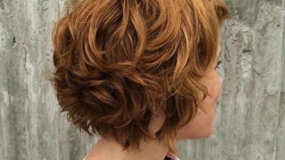 Short hairstyles for fine wavy hair